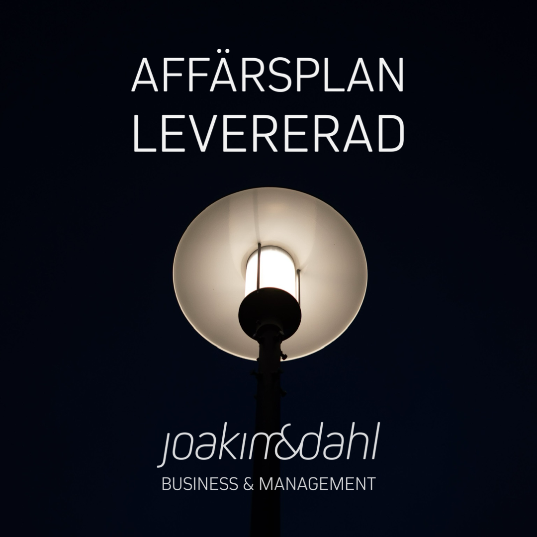 Affärsplan levererad under gatulampa