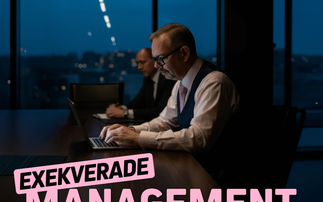 Mörk kontorsmiljö med fokus på arbete.