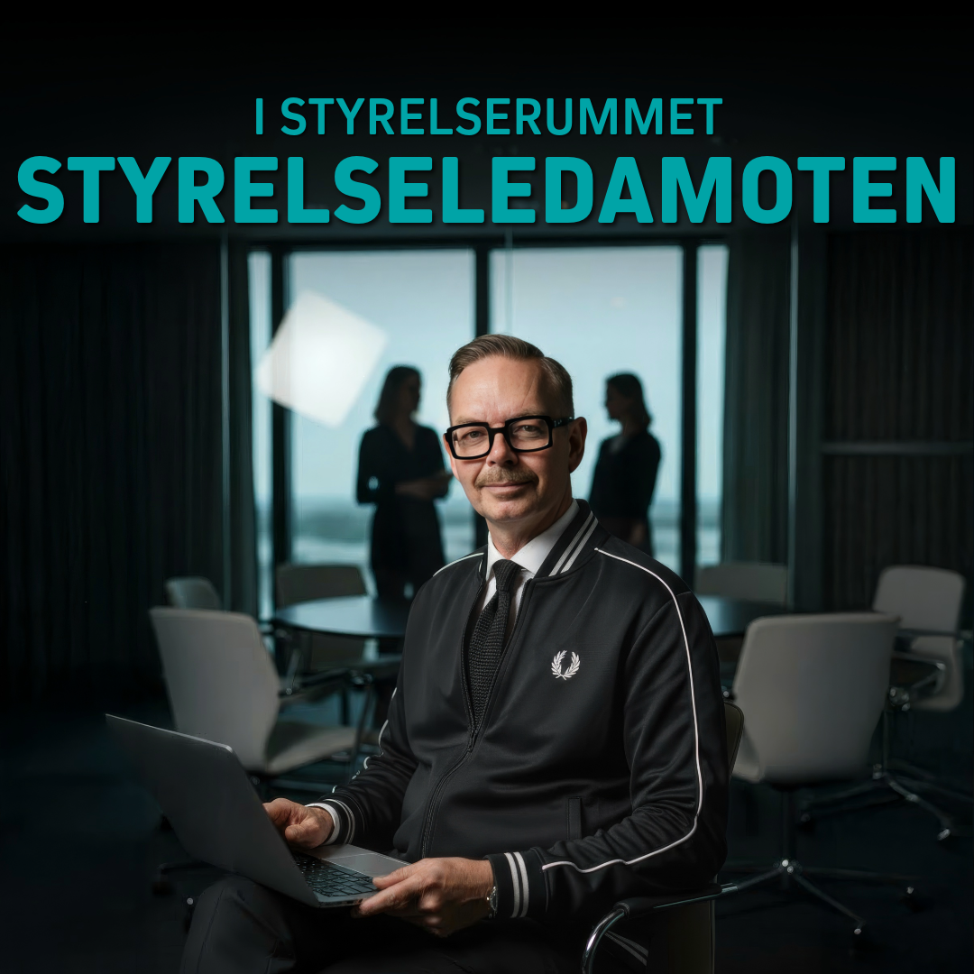 Man i svart jacka med laptop i styrelserum, med texten 'I styrelserummet Styrelseledamoten' i bakgrunden.