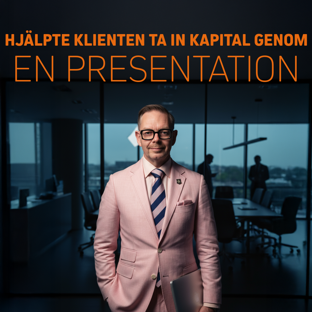 Man i ljusrosa kostym står i en kontorsmiljö med en presentation i bakgrunden.